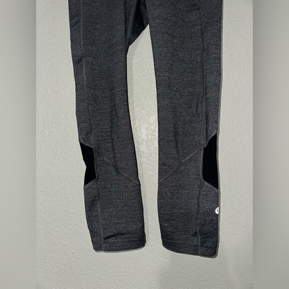 lululemon pace rival high rise‎ crop 22” size 4 Heathered Black loungewear - Picture 5 of 8